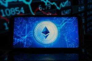 Співзасновник Ethereum оприлюднив суворе попередження про криптовалюту після того, як падіння ціни в $1 трлн знищило Bitcoin, BNB, XRP, Solana та Cardano