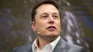 Tesla продає 75% своїх біткойн-холдингів, Ілон Маск каже, що компанія не продає Dogecoin