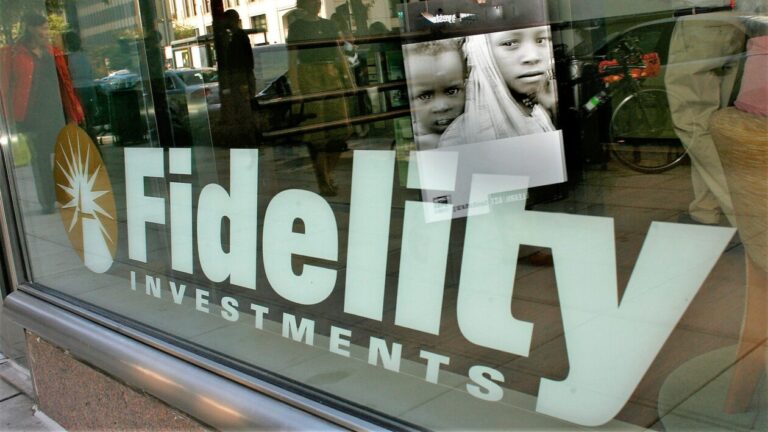 Fidelity розглядає торгівлю біткойнами на брокерській платформі: WSJ