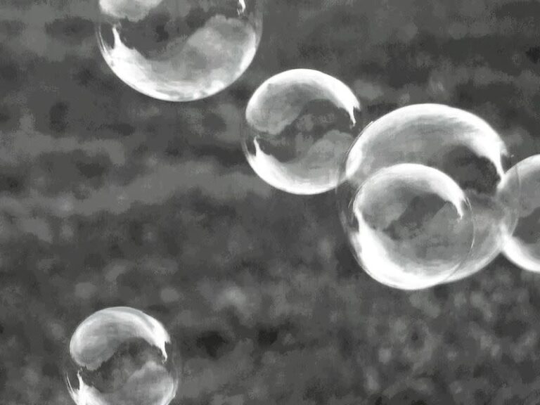 Після великого зростання, що перевищив 21 тис. доларів США, ціновий імпульс біткойна може не тривати Після великого зростання, що перевищив 21 тис. доларів США, ціновий імпульс біткойна може не тривати