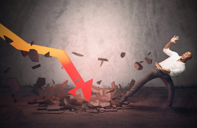 Розбиття ціни біткойна виглядає реальним, чому BTC може впасти до 18 тисяч доларів Розбиття ціни біткойна виглядає реальним, чому BTC може впасти до 18 тисяч доларів