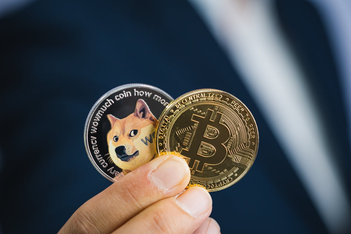 Dogecoin випереджає Bitcoin, Ethereum — Аналітик каже, що «ралі допомоги в 4 кварталі вже на горизонті» для цієї головної монети — Bitcoin (BTC/USD), Ethereum (ETH/USD), Dogecoin (DOGE/USD)