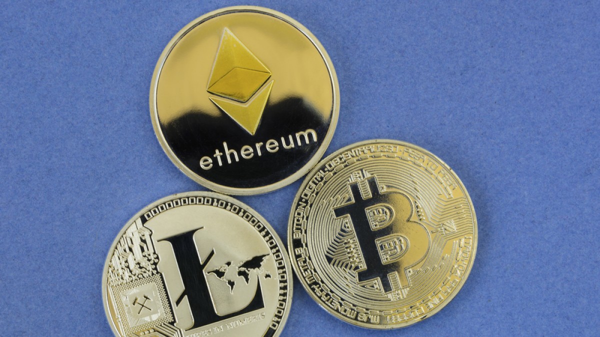 Біткойн (BTC) впав на 0,32%, Ethereum (ETH) впав на 0,49%, Binance (BNB) впав на 3,53%