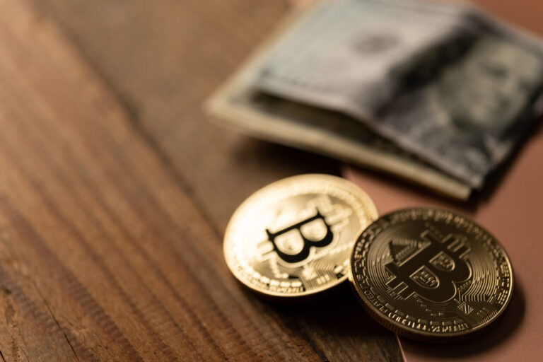 Біткойн, ефір йдуть вище, а криптовалюта входить до топ-10;  Лайткоін різко зростає після рекордних транзакцій у 2022 році