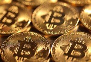 Cryptoverse: біткойн готується до важкого нового року