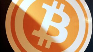 Біткойн (BTC/USD) намагається подолати стійкий опір близько 25 тисяч доларів