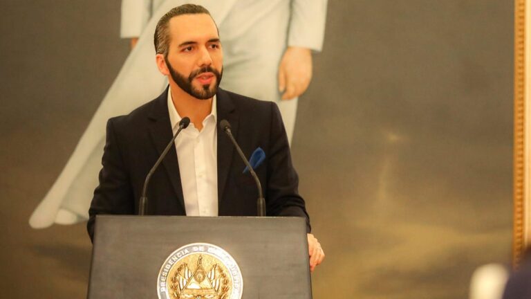 Сальвадор обговорює «біткойн-посольство» з представниками Техасу Сальвадор обговорює «біткойн-посольство» з представниками Техасу