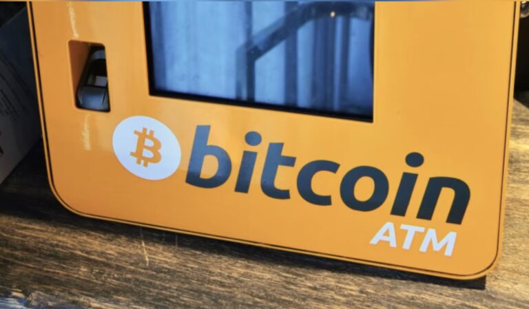 Жінка з Ноттінгемшира втратила 170 000 фунтів стерлінгів через руйнівну романну аферу з біткойнами Жінка з Ноттінгемшира втратила 170 000 фунтів стерлінгів через руйнівну романну аферу з біткойнами