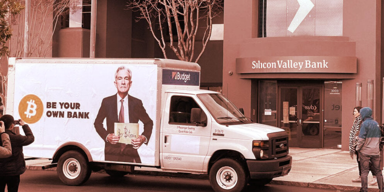 Біткойн зростає, оскільки батьківський банк Кремнієвої долини подав заяву про банкрутство Біткойн зростає, оскільки батьківський банк Кремнієвої долини подав заяву про банкрутство