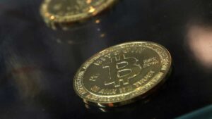 Поліція Форт-Томас попереджає жителів про шахрайство з біткойнами