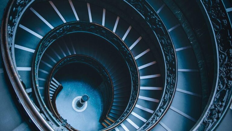 Ціна біткойна впала до 29 000 доларів у результаті раптового розпродажу Ціна біткойна впала до 29 000 доларів у результаті раптового розпродажу