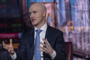 Генеральний директор Coinbase підтверджує значне оновлення біткойна, оскільки Ethereum готується до землетрусу в 2,4 мільярда доларів