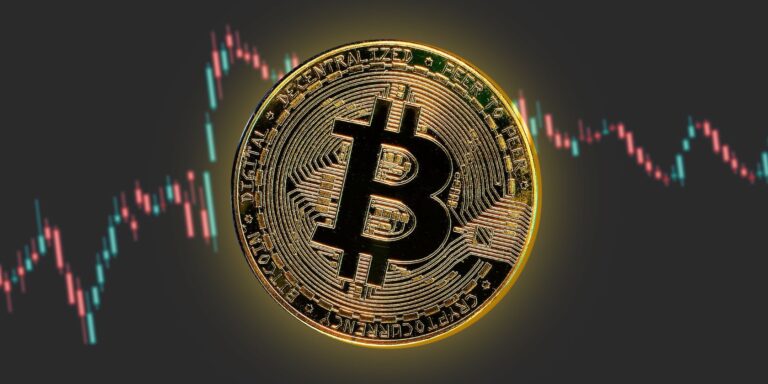 2 причини, чому комісії за транзакції біткойнів зараз такі високі