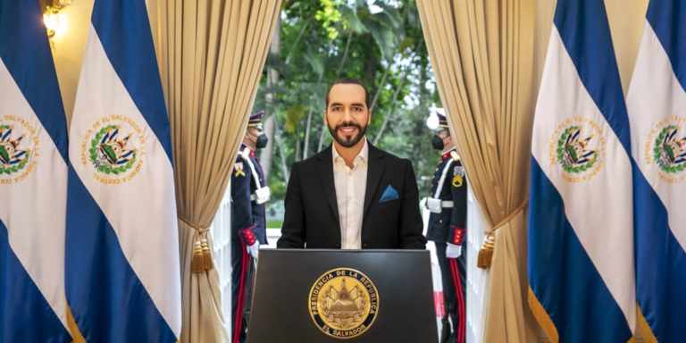 У той час як комісія за біткойн злетіла до дворічного максимуму, Сальвадор платить за це У той час як комісія за біткойн злетіла до дворічного максимуму, Сальвадор платить за це