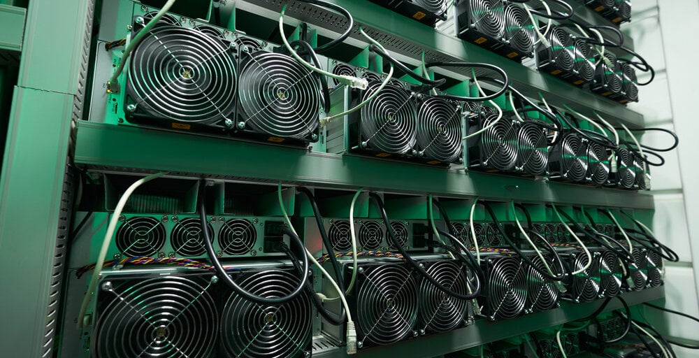 Новий гігант майнінгу біткойнів готується вступити в бійку Новий гігант майнінгу біткойнів готується вступити в бійку