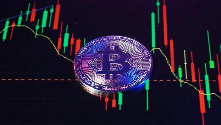 Solana зростає, оскільки біткойн та Ethereum відновлюються Solana зростає, оскільки біткойн та Ethereum відновлюються