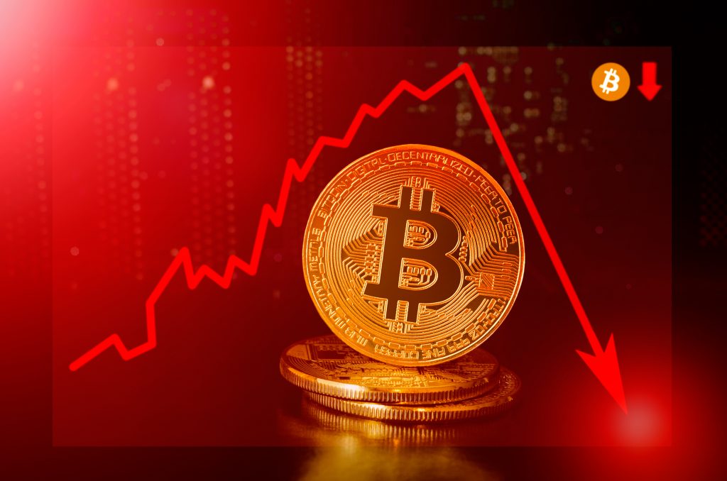 BTC/USD: крах біткойна викликає масові ліквідації