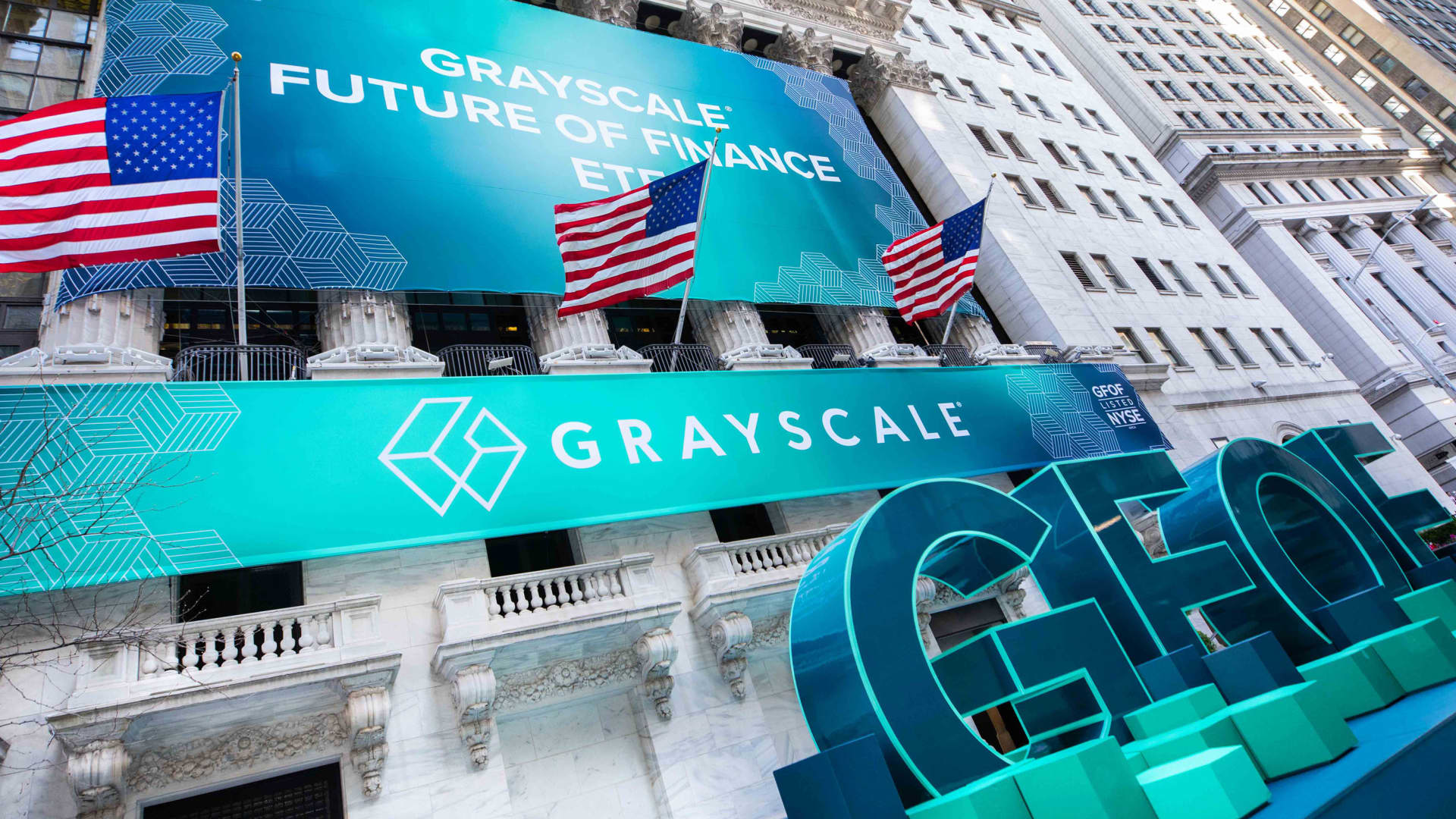 Перший біткойн ETF може з’явитися незабаром, оскільки суд винесе рішення на користь Grayscale замість SEC Перший біткойн ETF може з’явитися незабаром, оскільки суд винесе рішення на користь Grayscale замість SEC