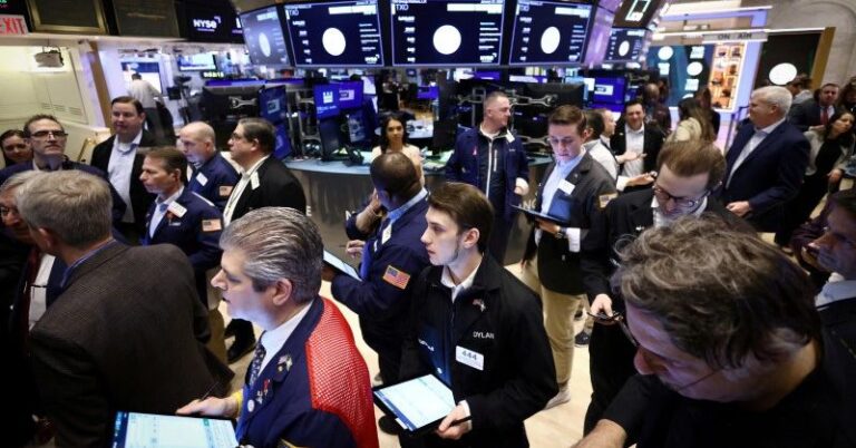 Від акцій до біткойнів, стрімке зростання дохідності в США кидає тінь на зростання ризикових активів Від акцій до біткойнів, стрімке зростання дохідності в США кидає тінь на зростання ризикових активів