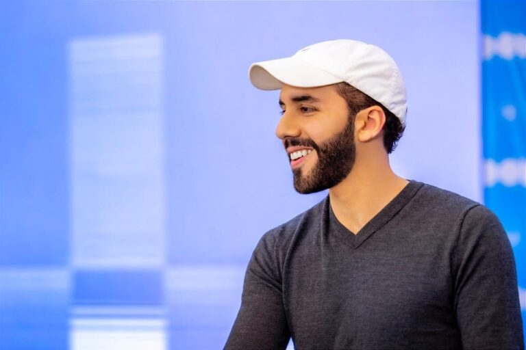 Безпека та біткойн сприяють зростанню туризму в Сальвадорі