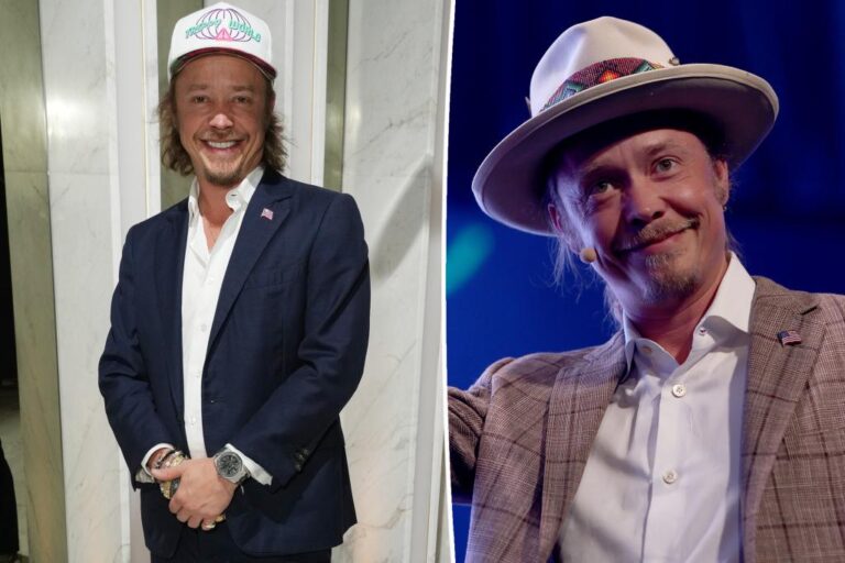 Біткойн-мільярдер Брок Пірс називає тих, хто втік із Burning Man, «типами Coachella» Біткойн-мільярдер Брок Пірс називає тих, хто втік із Burning Man, «типами Coachella»