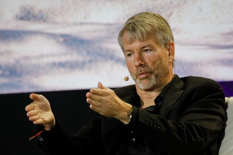 MicroStrategy, щоб уникнути повідомлення про величезні втрати біткойнів MicroStrategy, щоб уникнути повідомлення про величезні втрати біткойнів