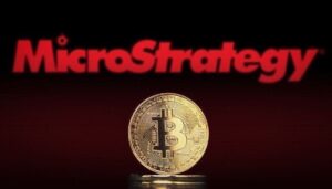 Ось скільки MicroStrategy скорочує свої інвестиції в біткойн