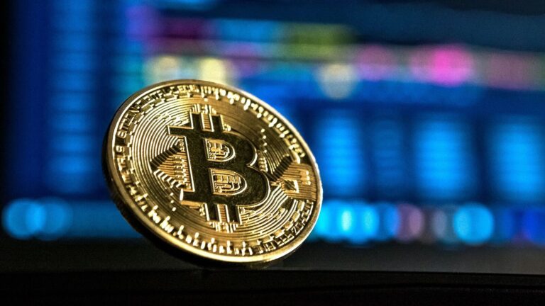 Bitcoin ETF, схвалені SEC: що це для вас? Bitcoin ETF, схвалені SEC: що це для вас?