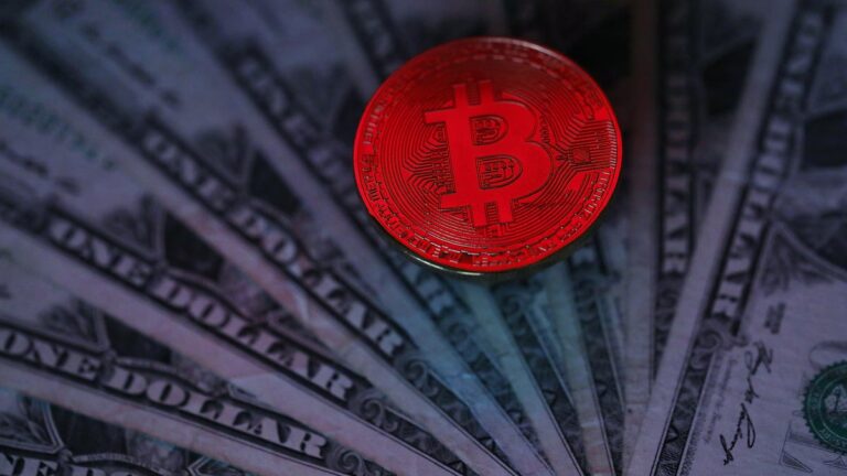 SEC схвалює біткойн ETF