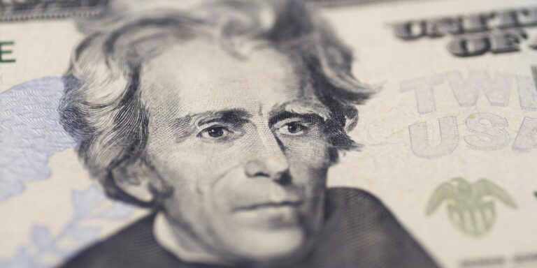 Президенти, швидше за все, володіли біткойнами