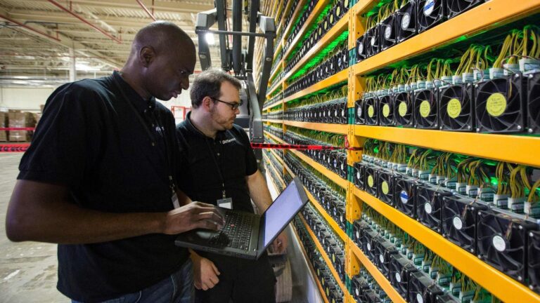 У 2023 році майнери продали складські запаси на 1,6 мільярда доларів, збільшуючи кількість біткойнів наполовину У 2023 році майнери продали складські запаси на 1,6 мільярда доларів, збільшуючи кількість біткойнів наполовину