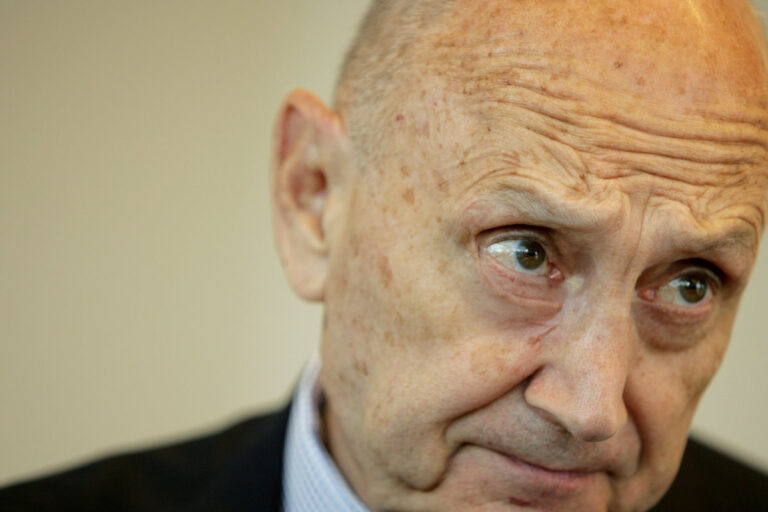 «Багато людей постраждають», оскільки біткойн тестує історично високий рівень, попереджає провідний економіст «Багато людей постраждають», оскільки біткойн тестує історично високий рівень, попереджає провідний економіст