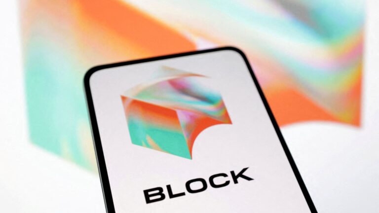 Block (раніше Square), будує власну систему майнінгу біткоінів