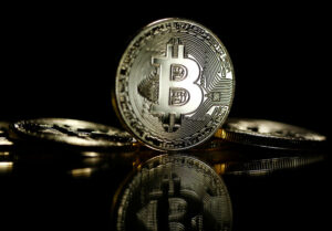 &copy; Reuters.  Bitcoin Critic Peter Schiff Issues Warning to BTC Holders as Halving Completes