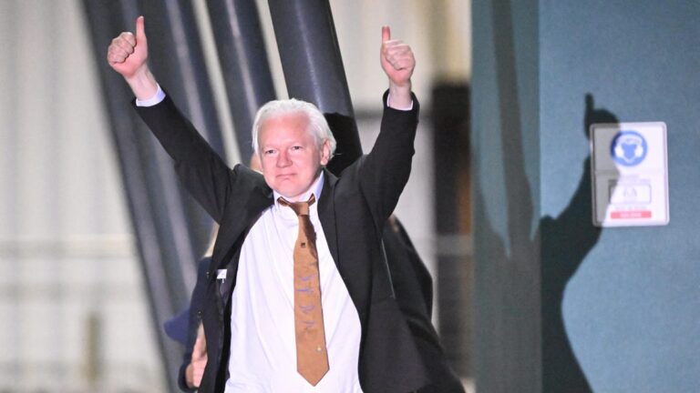 Джуліан Ассанж отримав пожертву в біткойнах у розмірі 500 000 доларів, оскільки офіційно став вільною людиною