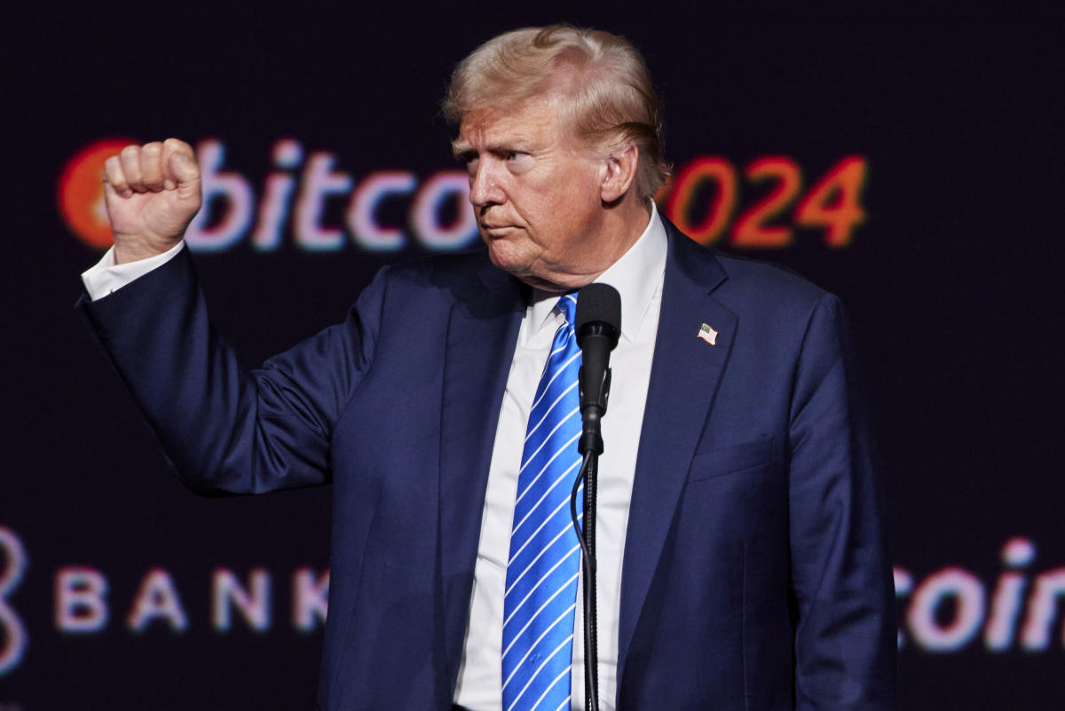 DJT Дональда Трампа хоче потрапити в бізнес Bitcoin ETF