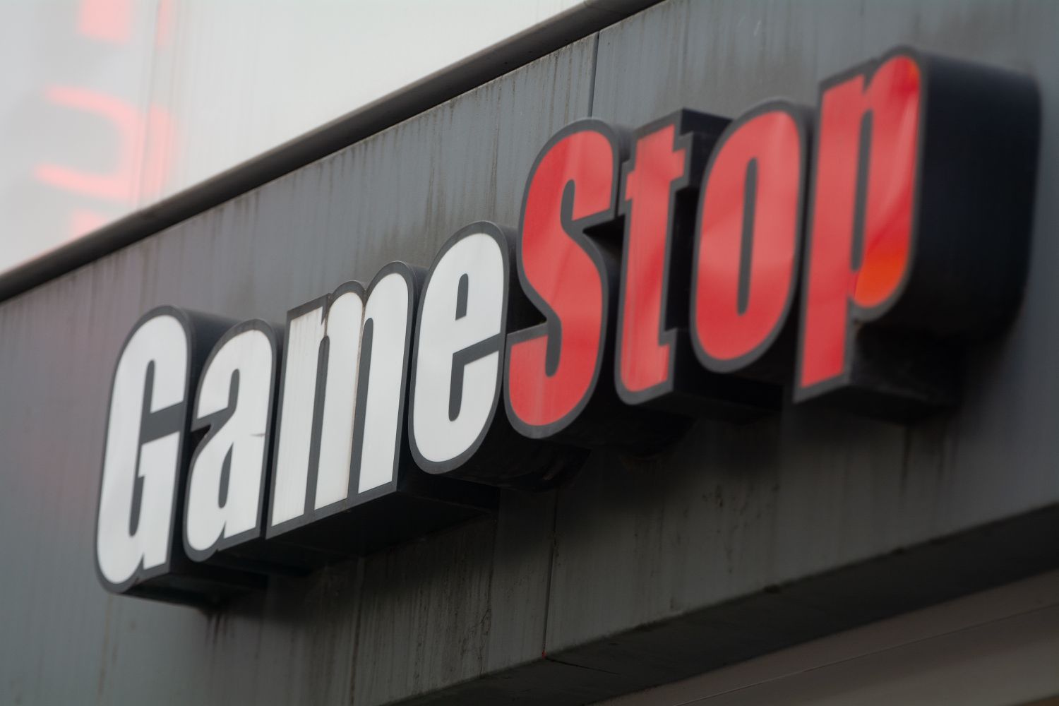 GameStop акції спливають з біткойном, тепер частина його інвестиційної політики GameStop акції спливають з біткойном, тепер частина його інвестиційної політики