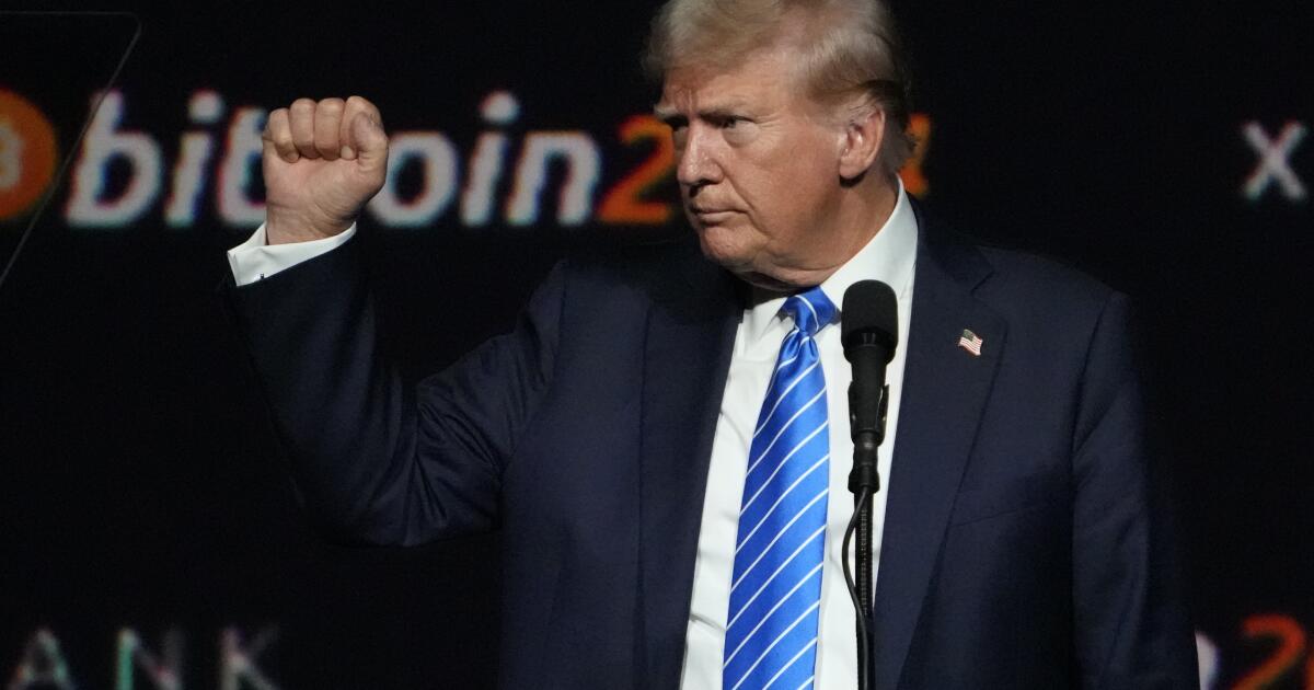 Що знати про плани Трампа щодо “стратегічного резерву біткойна” Що знати про плани Трампа щодо “стратегічного резерву біткойна”