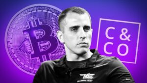 Crypto Influencer Ентоні Помпліано налаштований на запуск транспортного засобу, що купує біткойн