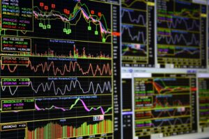 3 причини біткойн може консолідуватись у діапазоні $ 120k-$ 130k; Xrp macd flip bull 3 причини біткойн може консолідуватись у діапазоні $ 120k-$ 130k; Xrp macd flip bull