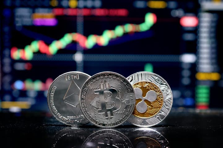 Bitcoin, Ethereum, XRP, dogecoin перетворюється на зелене, коли торговець попереджає, що “час прийняття рішень” майже “
