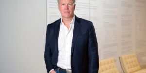 Ден Морхед зібрав свою Мафію Прінстона, щоб зібрати в біткойн у 65 доларів у 2013 році, залишивши кар'єру на Уолл -стріт позаду, щоб побудувати криптовалютний фонд на 5 мільярдів доларів