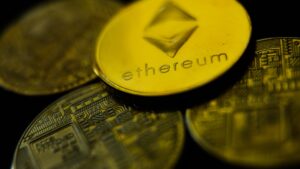Ефір потрапляє на свіжий рекорд, біткойн стирає прибутки від ралі Джексона Хоула
