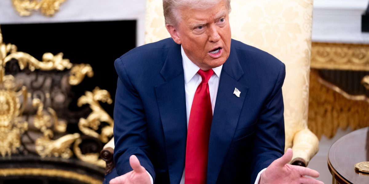 Нобелівський лауреат Пол Кругман каже, що падіння біткойна глибоко пов’язане з ослабленням влади Трампа: «Думайте про це як про руйнування торгівлі Трампа» Нобелівський лауреат Пол Кругман каже, що падіння біткойна глибоко пов’язане з ослабленням влади Трампа: «Думайте про це як про руйнування торгівлі Трампа»