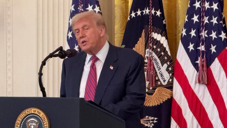 BTC піднявся на 5% до 71 000 доларів, оскільки Трамп відкладає ескалацію Ірану BTC піднявся на 5% до 71 000 доларів, оскільки Трамп відкладає ескалацію Ірану