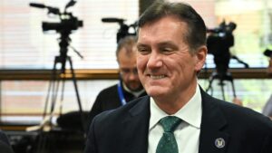 Ральф Ребандт, кандидат у губернатори, оприлюднив подарунок у біткойнах на суму 800 тисяч доларів