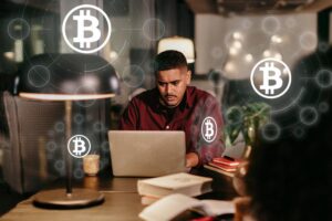 BTC відскакує від нічного падіння до 65 000 доларів, але залишається під тиском