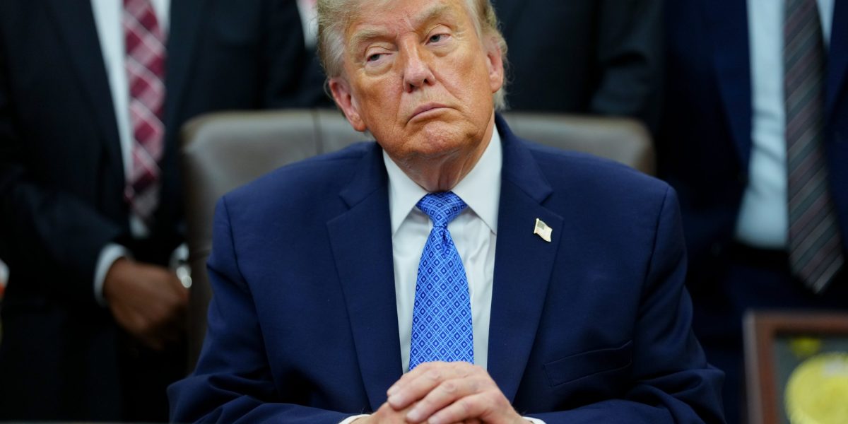Криптоімперія Трампа вартістю 1,4 мільярда доларів: альткоїни, біткойни та частка в стратегії Майкла Сейлора
